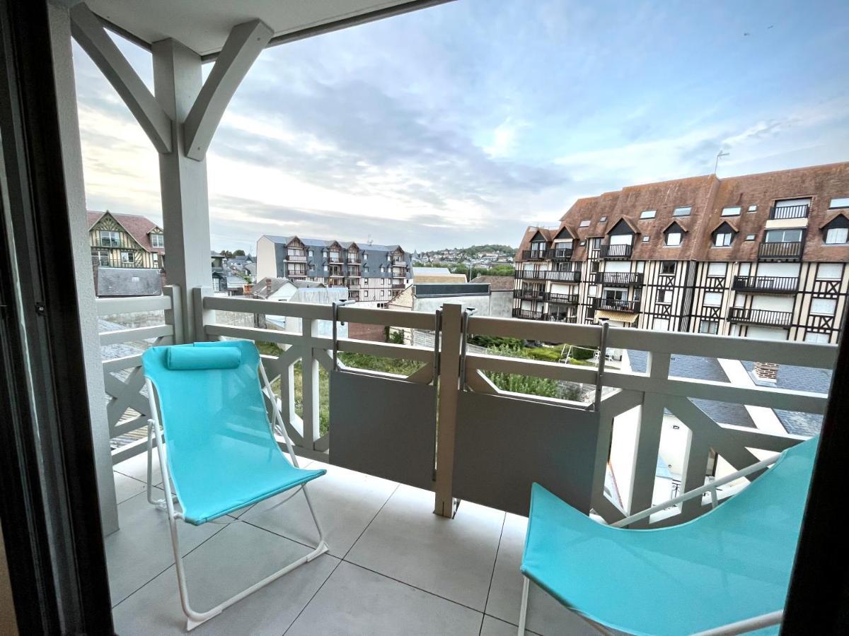 Sejour Authentique - Balcon, Parking & Wifi Ultra-Rapide Apartment Довил Екстериор снимка